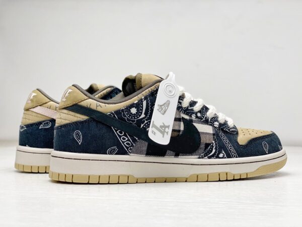 Dunk Low Travis Scott “bandana” Replica - Image 4