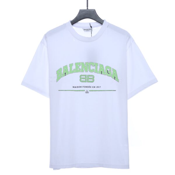 Double B Letter Cracked Print Ripped T-shirt