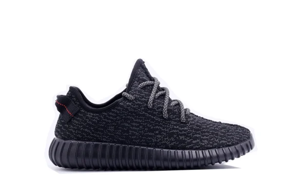 Yeezy 350 ‘pirate Black'(2022)