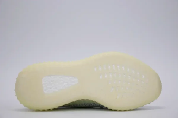 Yeezy 350 V2 Cloud White Non-reflective Replica - Image 4