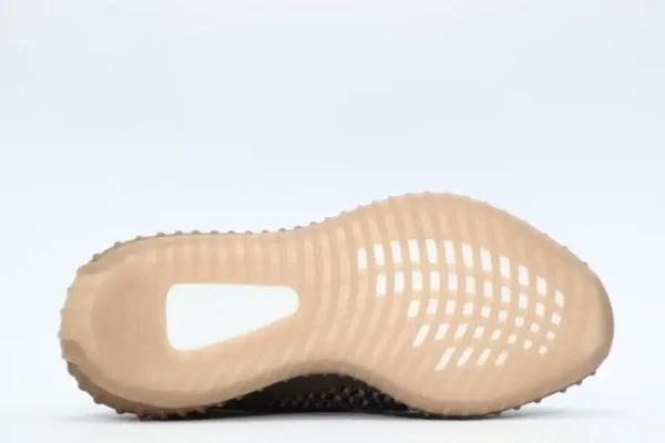 Yeezy 350v2 Fade Replica - Image 3
