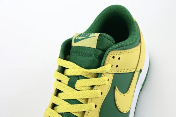 Dunk Low Reverse Brazil - Image 2