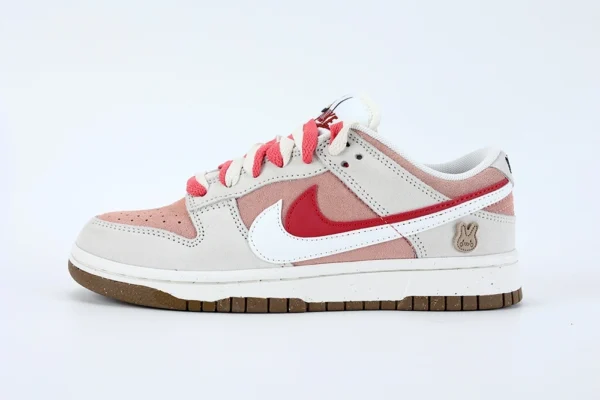 Wmns Dunk Low Se ’85’ Bunny Cookies - Image 4
