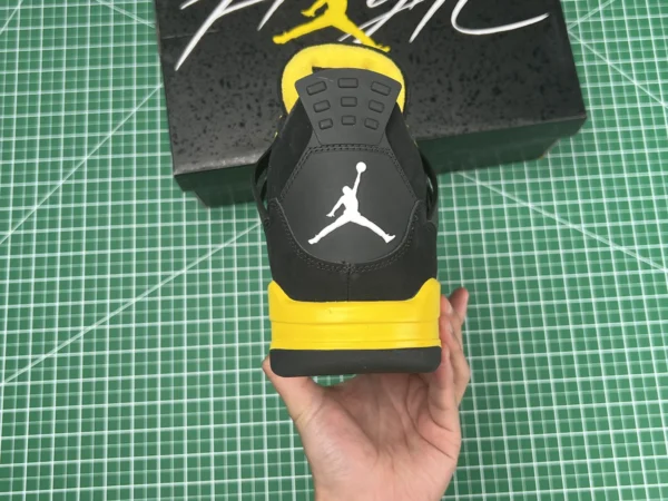 Air Jordan 4 Retro ‘thunder’ 2023 Quality Reps - Image 5
