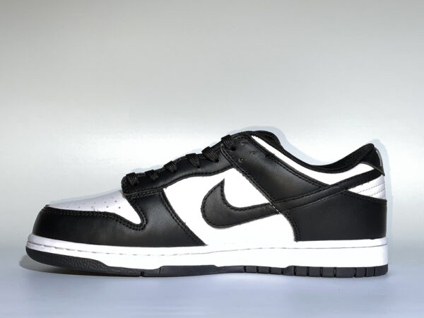Black & White Dunk - Image 2