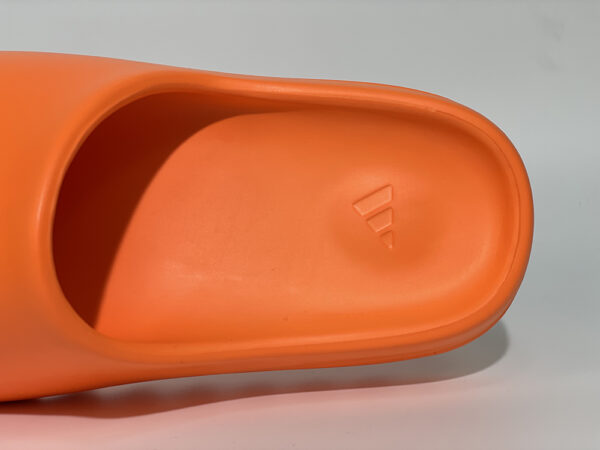 Yeezy Slide Enflame Orange Replica - Image 4