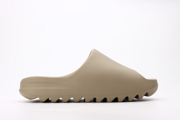 Yeezy Slides ‘pure’ (matte Upper) 2021 Version - Image 2