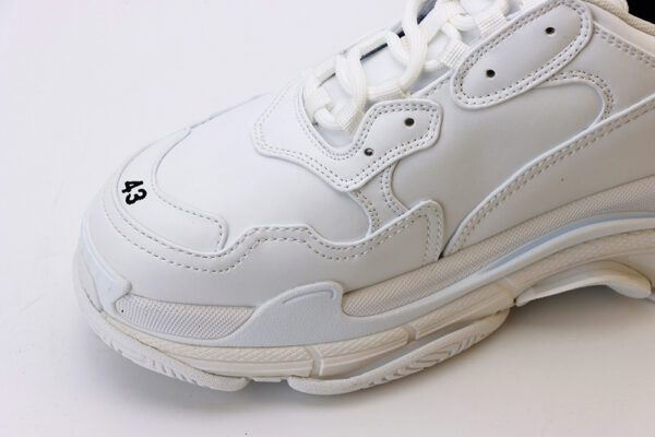 Balenciaga Triple S Snekaer “white” - Image 2