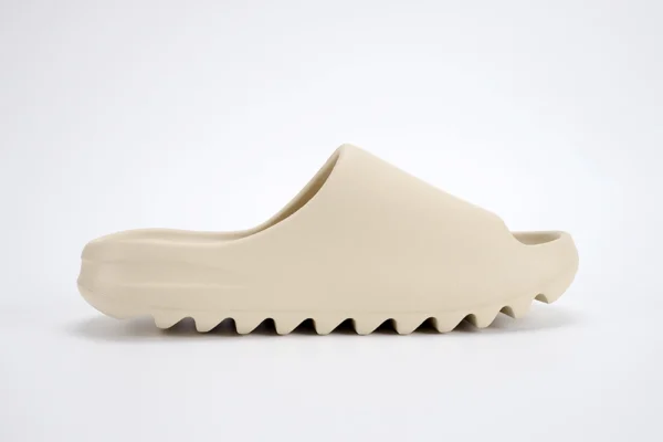 Yeezy Slide Bone Best Rep Version (matter Version 2022) - Image 4