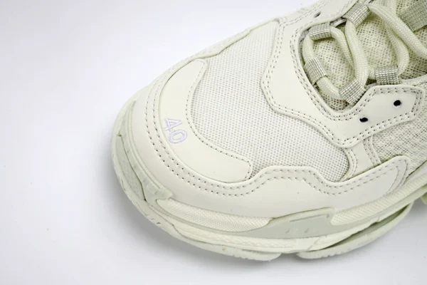 Balenciaga Triple-s White - Image 2