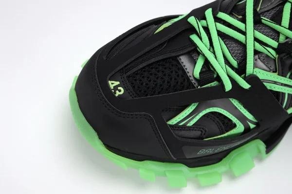 Balenciaga Triple-s Black Green - Image 4
