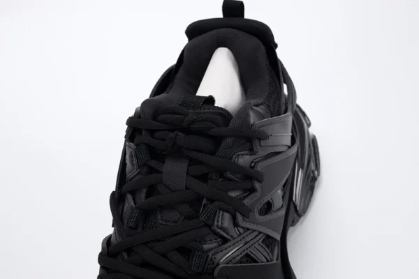 Balenciaga Triple-s Bright Black - Image 3