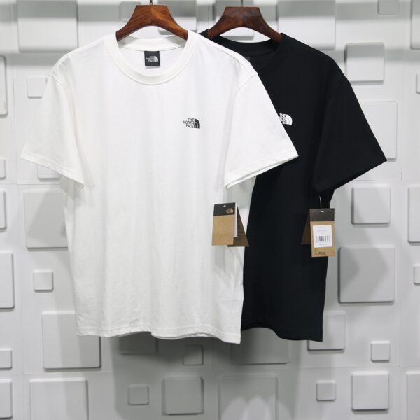 The North Face Cashew Flower Print T-shirt Replica - Image 2