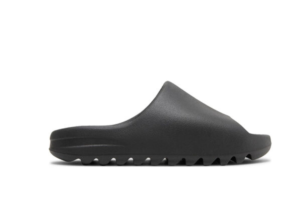 Yeezy Slides ‘onyx’ (matte Upper)