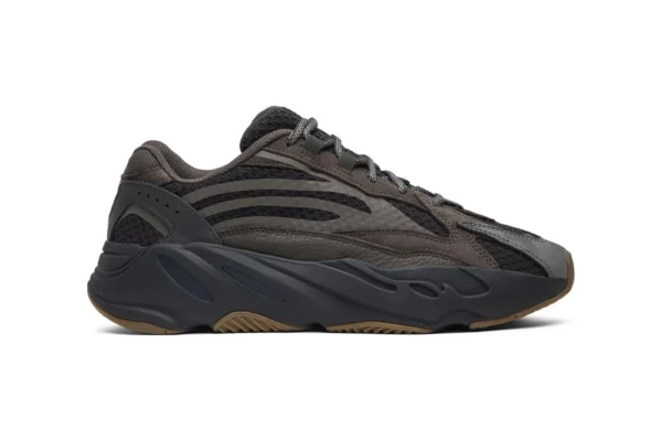 Yeezy 700 V2 “geode” Replica