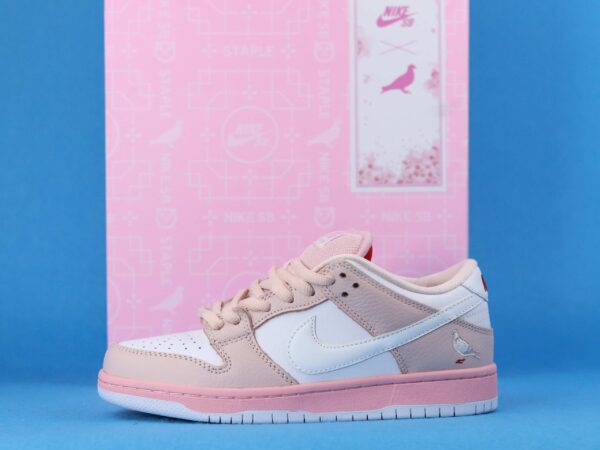 Nike Sb Dunk Low Pink Pigeon - Image 4