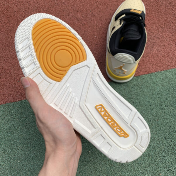 Air Jordan Legacy 312 Gs - Image 5