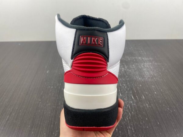 Jordan 2 Retro Og Chicago (2022) - Image 2