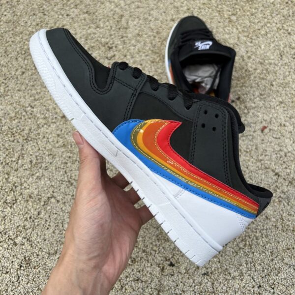 Polaroid X Nike Sb Dunk Low - Image 3