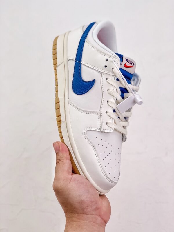 Nike Dunk Low Se Sail Dark Marina Blue - Image 6