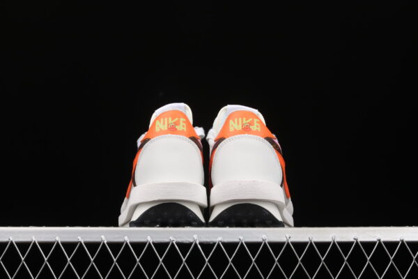 Sacai X Nike Lvd Waffle Daybreak Medium Grey/orange-pink - Image 4