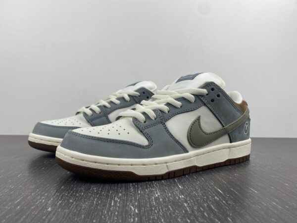 Nike Sb Dunk Low X Yuto Horigome Gray White - Image 2