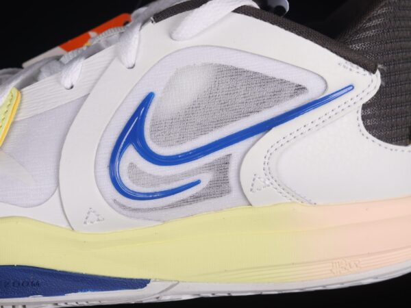 Nike Kyrie Low 5 Butterfly Effect - Image 4