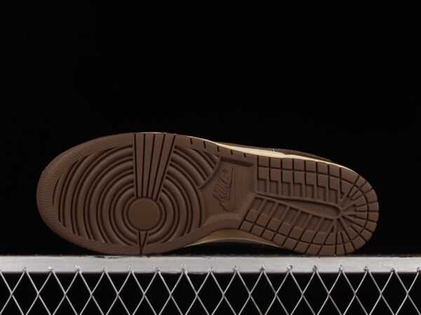 Nike Dunk Low Cacao Wow - Image 6