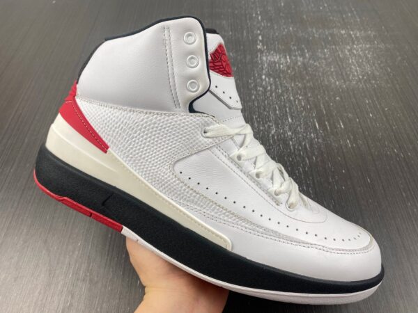 Jordan 2 Retro Og Chicago (2022) - Image 7