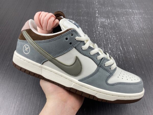 Nike Sb Dunk Low X Yuto Horigome Gray White - Image 3