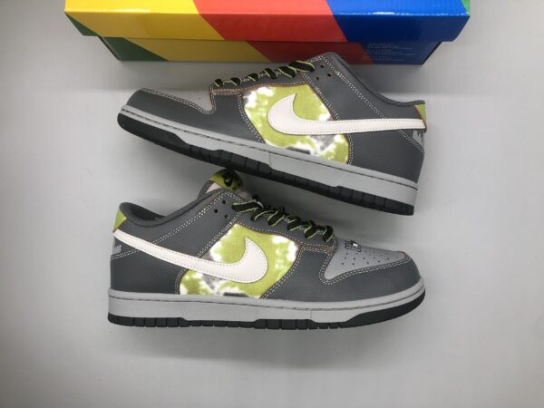 Nike Sb Dunk Low Huf Wait, What!? (friends And Family) - Image 4
