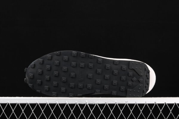Sacai X Nike Ldv Waffle Daybreak Navy Black White - Image 6