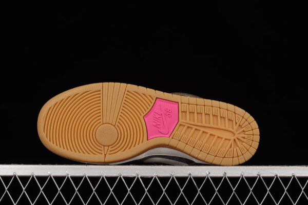 Nike Sb Dunk Low Pro Paisley Brown - Image 7