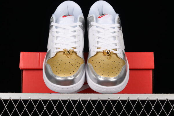 Nike Dunk Low Metallic Heirloom (w) - Image 4