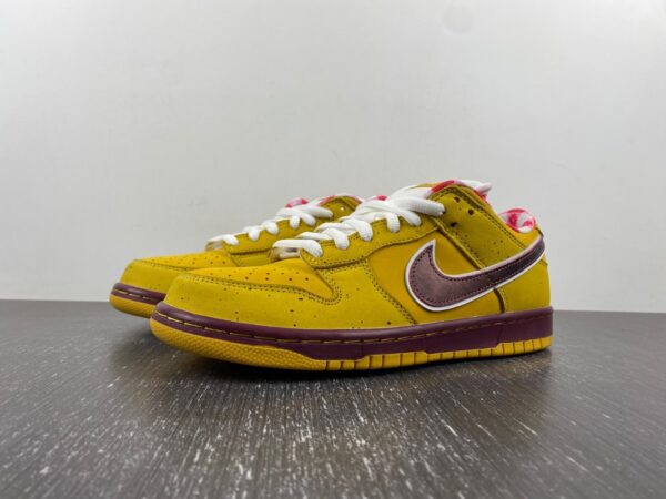 Cncpts X Nike Sb Dunk Low Yellow Lobster - Image 5