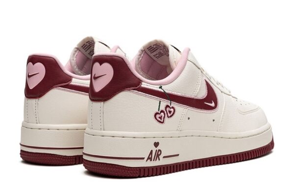 Air Force 1 Low "valentine's Day" - Image 4