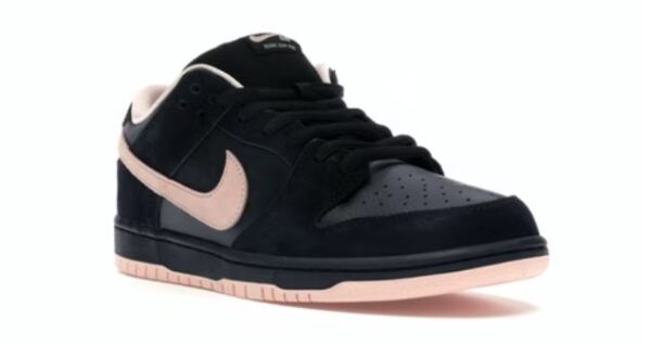 Nike Sb Dunk Low Black Washed Coral - Image 3