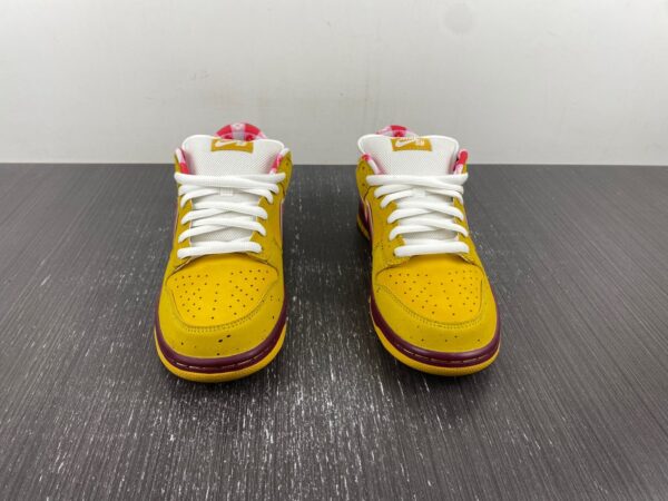 Cncpts X Nike Sb Dunk Low Yellow Lobster - Image 6
