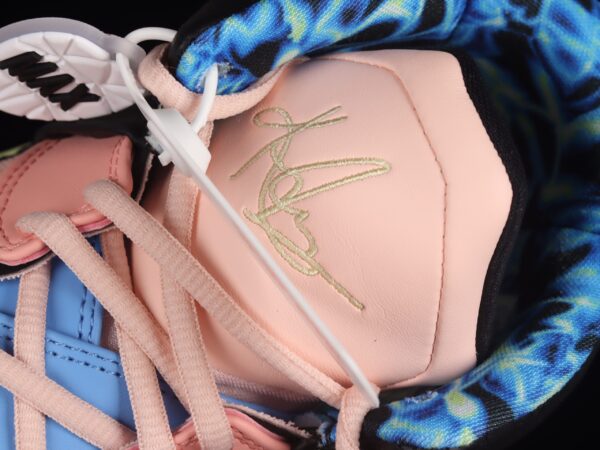 Nike Kyrie Infinity Valentine’s Day - Image 7