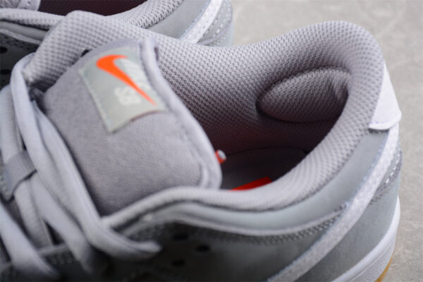 Nike Sb Dunk Low Pro Iso Orange Label Wolf Grey Gum - Image 7