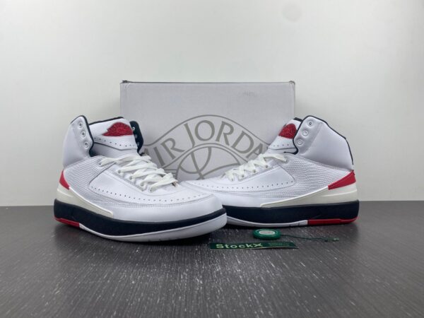 Jordan 2 Retro Og Chicago (2022) - Image 5