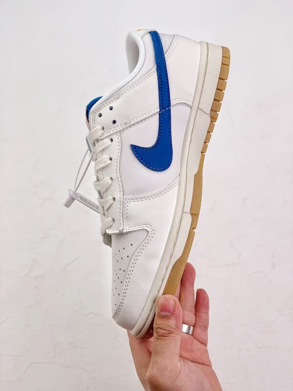 Nike Dunk Low Se Sail Dark Marina Blue - Image 3