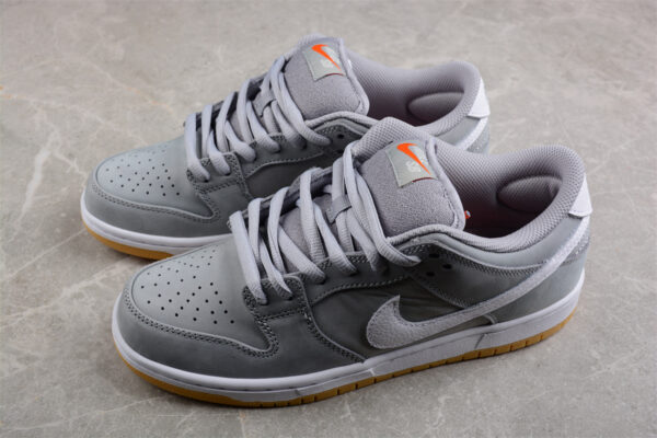 Nike Sb Dunk Low Pro Iso Orange Label Wolf Grey Gum - Image 8