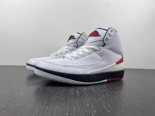 Jordan 2 Retro Og Chicago (2022) - Image 4
