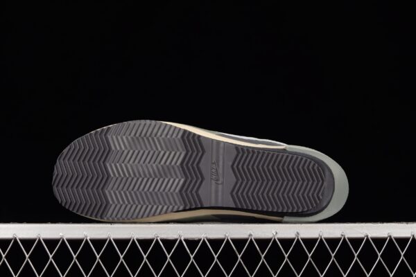 Sacai X Nike Zoom Cortez 4.0 Dark Grey White Green - Image 6
