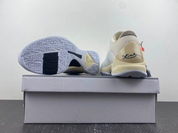 Off-white X Nike Kobe 5 Custom - Image 15