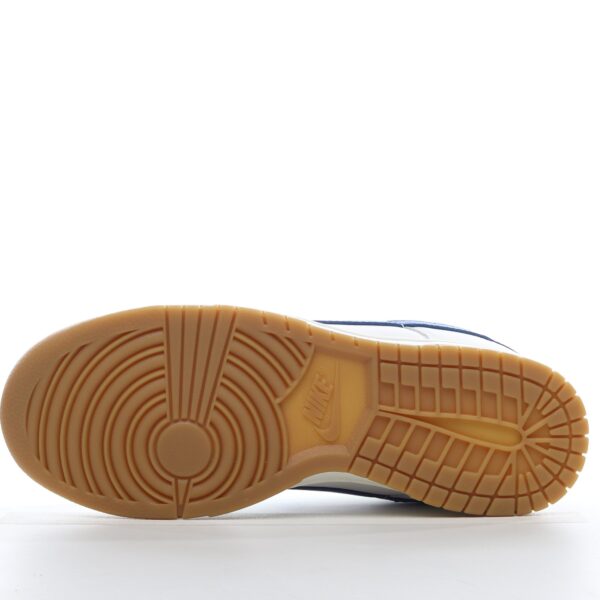 Dunk Low Pro Iso Sb ‘orange Label – White Navy’ - Image 7
