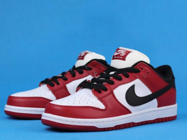 Nike Sb Dunk Low J-pack Chicago - Image 3