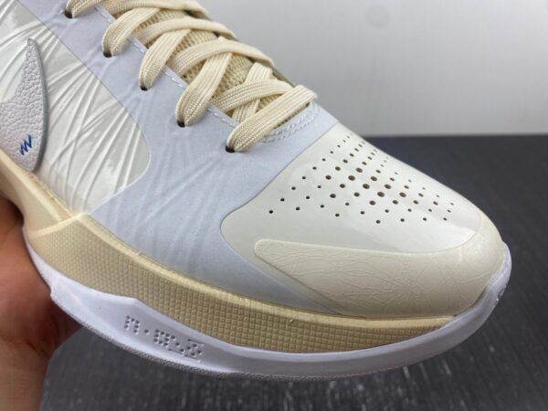 Off-white X Nike Kobe 5 Custom - Image 17