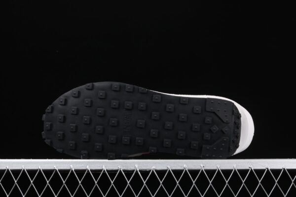 Sacai X Nk Lvd Waffle Daybreak, Swoosh Pink Grey White - Image 7